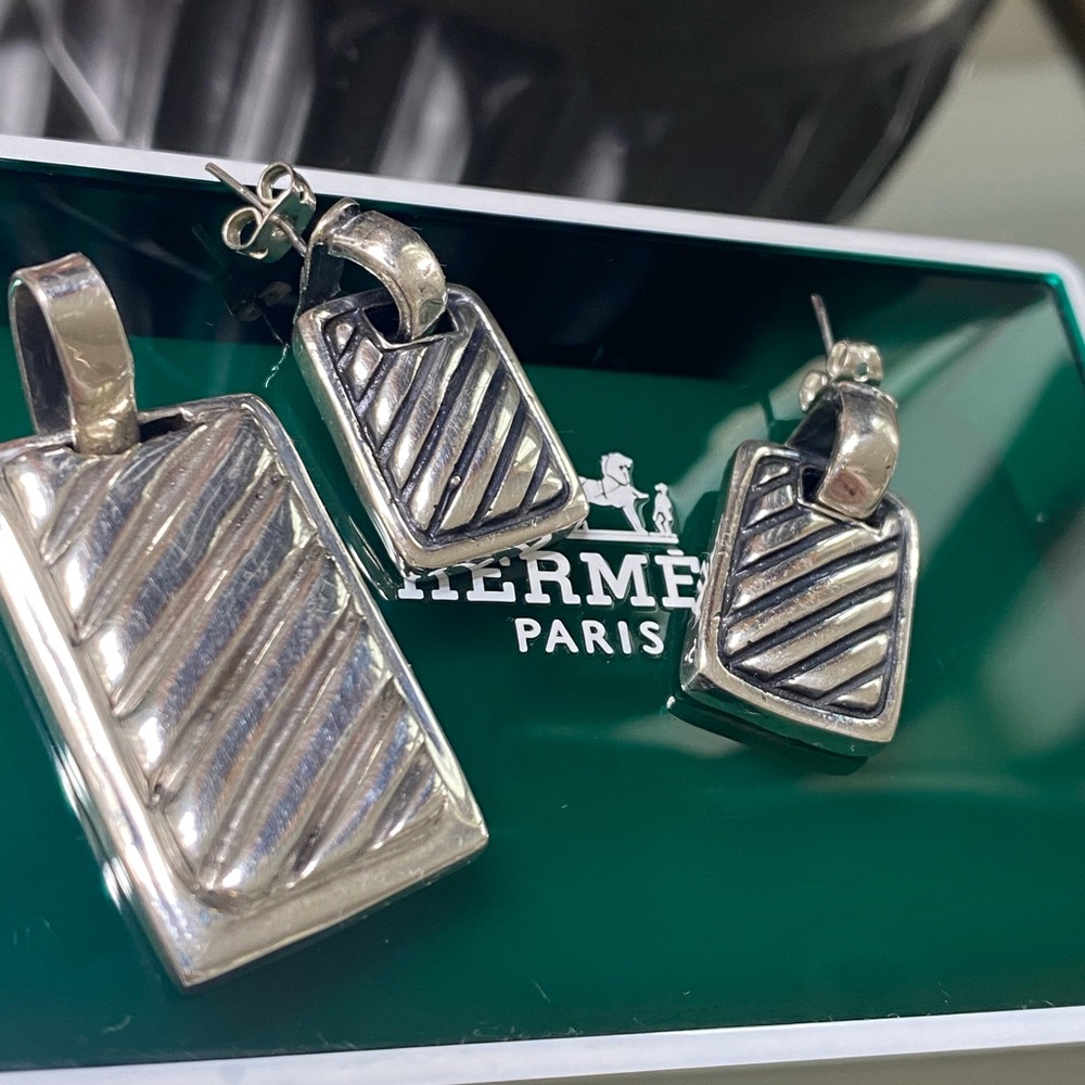 Sterling Silver Pendant & Earrings